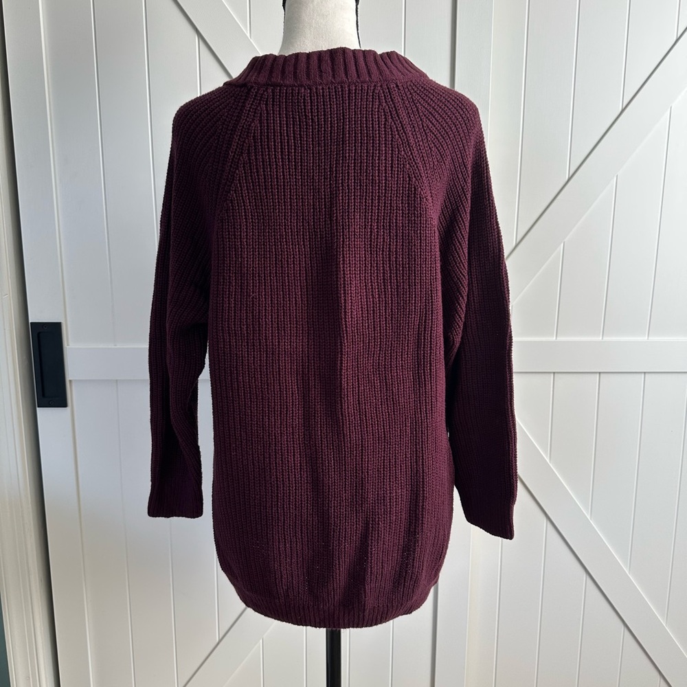 Express Oversized Burgundy Chunky Knit V-Neck Sweater XS | Hi-Low Hem Cozy - Picture 3 of 5